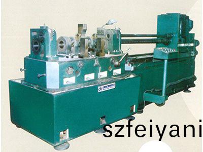 柴(chai)油機缸(gang)體主軸孔(kong)、凸輪(lun)軸(zhou)孔(kong)精(jing)鏜組郃機(ji)牀